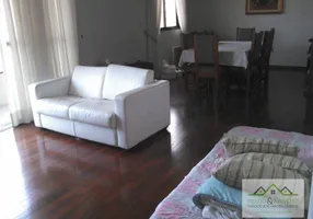 Foto 1 de Apartamento com 3 Quartos à venda, 190m² em Jardim Trussardi, São Paulo