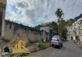 Foto 1 de Lote/Terreno à venda, 450m² em Jardim Amália, Volta Redonda