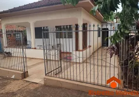 Foto 1 de Casa com 3 Quartos à venda, 106m² em Vila Kennedy, Ourinhos