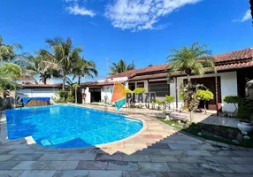 Foto 1 de Casa com 5 Quartos à venda, 517m² em Maracanã, Praia Grande