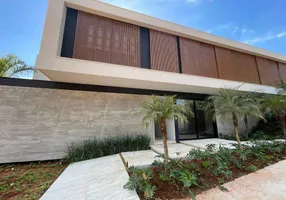 Foto 1 de Casa com 5 Quartos à venda, 650m² em Lago Sul, Brasília