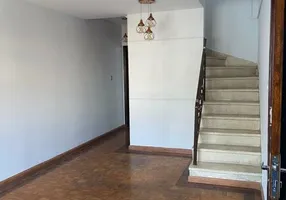 Foto 1 de Sobrado com 3 Quartos para alugar, 115m² em Vila Aurora, São Paulo