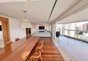 Foto 1 de Apartamento com 4 Quartos à venda, 388m² em Indianópolis, São Paulo