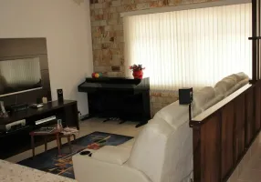 Foto 1 de Casa com 3 Quartos à venda, 209m² em Jardim Sao Judas Tadeu, Guarulhos