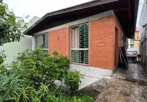 Foto 1 de Casa com 4 Quartos à venda, 200m² em Guaíra, Curitiba