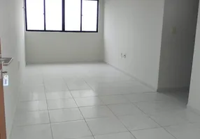 Foto 1 de Apartamento com 2 Quartos para alugar, 65m² em Expedicionários, João Pessoa