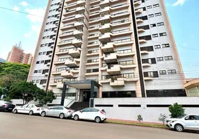 Foto 1 de Apartamento com 3 Quartos à venda, 140m² em Centro, Campo Mourão