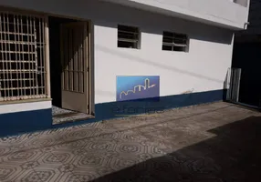 Foto 1 de Galpão/Depósito/Armazém à venda, 350m² em Vila Santa Clara, São Paulo