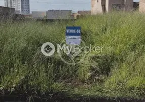 Foto 1 de Lote/Terreno à venda, 250m² em Jardim Canaã, Uberlândia