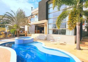 Foto 1 de Casa com 4 Quartos à venda, 305m² em Golf Park, Carapicuíba