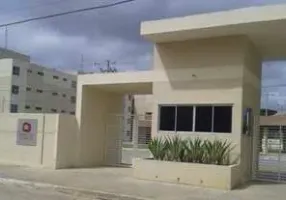 Foto 1 de Apartamento com 2 Quartos para alugar, 42m² em Benedito Bentes, Maceió