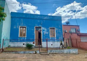 Foto 1 de Casa com 3 Quartos à venda, 57m² em Centro, Santana do Livramento