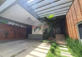 Foto 1 de Sobrado com 4 Quartos para venda ou aluguel, 266m² em Jardim França, São Paulo