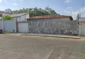 Foto 1 de Casa com 3 Quartos à venda, 250m² em Acarape, Teresina