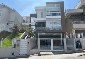 Foto 1 de Casa com 4 Quartos à venda, 324m² em Joao Paulo, Florianópolis