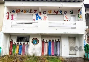 Foto 1 de Casa com 3 Quartos à venda, 191m² em Teresópolis, Porto Alegre