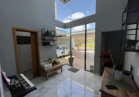 Foto 1 de Casa de Condomínio com 3 Quartos à venda, 200m² em Bairro Alto, Botucatu