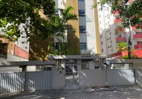 Foto 1 de Apartamento com 5 Quartos à venda, 230m² em Boa Viagem, Recife