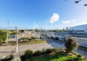 Foto 1 de Casa com 4 Quartos à venda, 229m² em Lagoa Nova, Natal