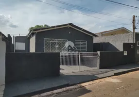 Foto 1 de Casa com 2 Quartos para alugar, 100m² em Vila Costa e Silva, Campinas