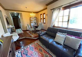 Foto 1 de Apartamento com 4 Quartos à venda, 141m² em Planalto, Gramado