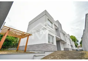 Foto 1 de Casa com 2 Quartos à venda, 128m² em Igara, Canoas