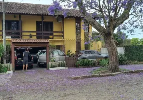 Foto 1 de Casa com 3 Quartos para alugar, 200m² em Vila João Pessoa, Porto Alegre