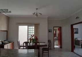 Foto 1 de Casa com 3 Quartos à venda, 166m² em Jardim Regina, Indaiatuba