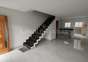 Foto 1 de Sobrado com 2 Quartos à venda, 70m² em Jardim Regis, São Paulo