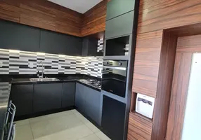 Foto 1 de Apartamento com 3 Quartos à venda, 96m² em Alvorada, Cuiabá