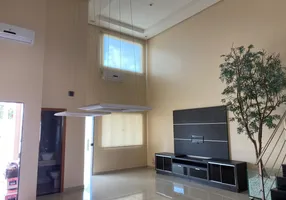 Foto 1 de Sobrado com 3 Quartos à venda, 180m² em Jardim América, Goiânia