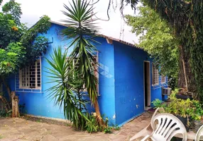 Foto 1 de Casa com 2 Quartos à venda, 300m² em Cohab C, Gravataí