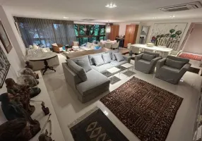 Foto 1 de Apartamento com 3 Quartos à venda, 245m² em Graça, Salvador