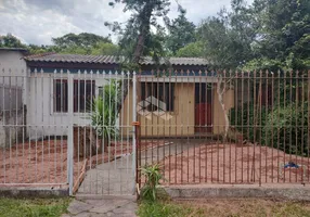 Foto 1 de Casa com 2 Quartos à venda, 130m² em Morro Santana, Porto Alegre