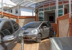 Foto 1 de Casa com 3 Quartos à venda, 140m² em Marapé, Santos