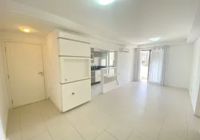 Foto 1 de Apartamento com 2 Quartos à venda, 74m² em Centro, Florianópolis