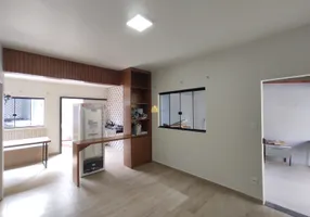 Foto 1 de Casa com 3 Quartos para venda ou aluguel, 225m² em Centro, Esmeraldas