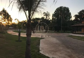 Foto 1 de Fazenda/Sítio com 4 Quartos à venda, 1800m² em Parque Mansoes Regina, Goianira