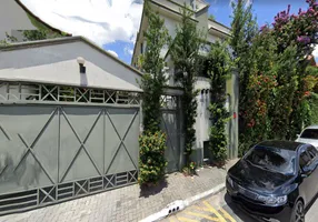 Foto 1 de Casa de Condomínio com 3 Quartos à venda, 220m² em Vila Romero, São Paulo