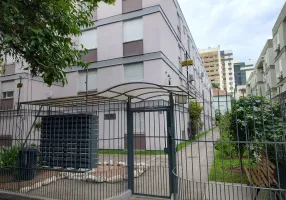 Foto 1 de Apartamento com 4 Quartos para alugar, 78m² em Menino Deus, Porto Alegre