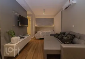 Foto 1 de Apartamento com 1 Quarto à venda, 57m² em Floresta, Porto Alegre