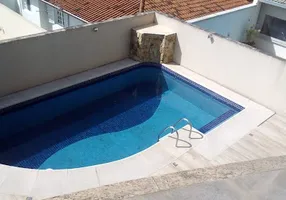 Foto 1 de Casa de Condomínio com 3 Quartos à venda, 321m² em Jardim Coleginho, Jacareí