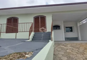 Foto 1 de Casa com 3 Quartos à venda, 165m² em Osasco, Colombo