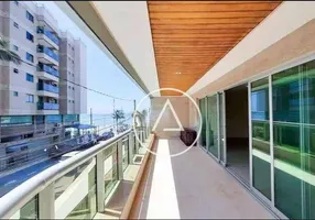 Foto 1 de Apartamento com 3 Quartos à venda, 200m² em Cavaleiros, Macaé