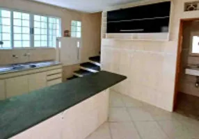 Foto 1 de Casa com 2 Quartos para alugar, 65m² em Jabaquara, São Paulo