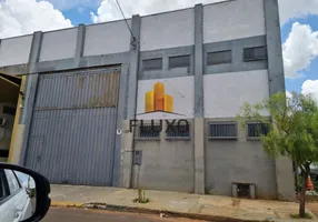 Foto 1 de Galpão/Depósito/Armazém para alugar, 365m² em Novo Jardim Pagani, Bauru