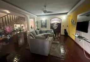 Foto 1 de Casa com 3 Quartos à venda, 600m² em Céu Azul, Belo Horizonte