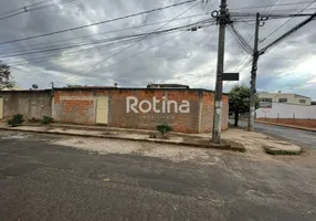 Foto 1 de Lote/Terreno para alugar, 360m² em Granada, Uberlândia