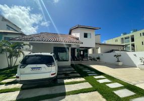 Foto 1 de Casa com 4 Quartos à venda, 330m² em Vilas do Atlantico, Lauro de Freitas