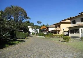 Foto 1 de Casa de Condomínio com 3 Quartos à venda, 227m² em Granja Viana, Carapicuíba